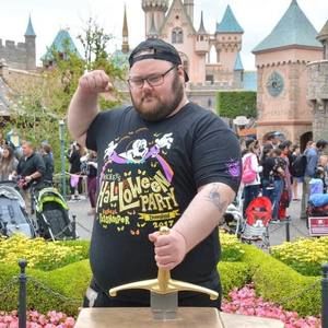 Meet your Posher, Steven